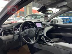 تۆیۆتا کامری